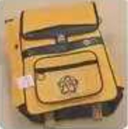 不明男子の使用していた物と同じかばん